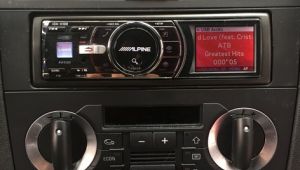 Audi A3 8P Alpine 1 DIN Radio