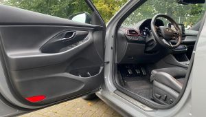 Hyundai I30 Fastback Türverkleidung und Innenraum