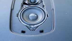 BMW F10 5er Center Lautsprecher Mitteltöner und Hochtöner von Gladen