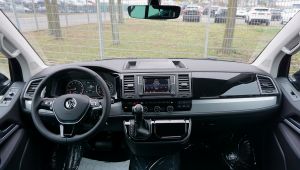 VW T6 Innenraum mit Armaturenbrett