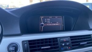 BMW E91 Armaturenbrett Monitor