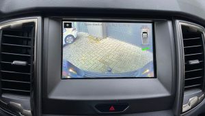 Ford Ranger Rückfahrkamera Bild im Sync Radio mitanzeige der Partsensoren